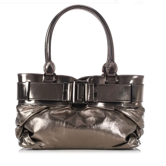 Burberry Handbags - Burberry Knotted Healy Tote Leather Metallic Shoulder Bag Nova Check Handbag Zip